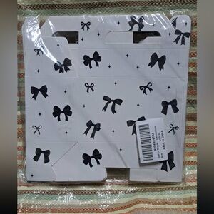 Black Bow Patterned Gift Box
